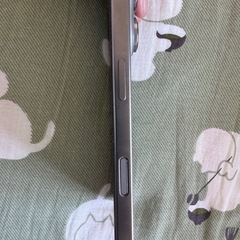 iphone 16pro256simフリー2枚の画像