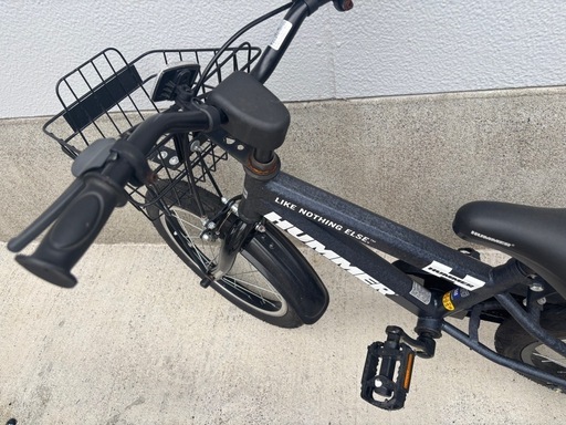 【お取引中】
★美品★HUMMERキッズ自転車16インチ取外し可補助輪付