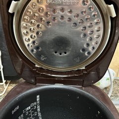 炊飯器の画像