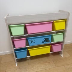 おもちゃ箱の画像