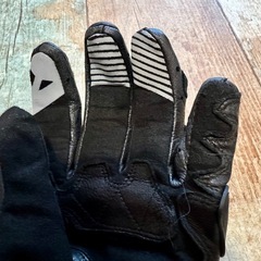 美品！Mサイズ ダイネーゼ レーシンググローブ CARBON D1の画像