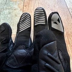 美品！Mサイズ ダイネーゼ レーシンググローブ CARBON D1の画像