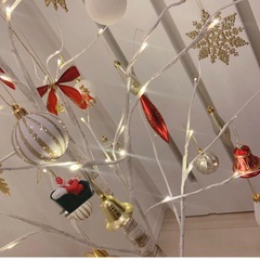 ニトリ　クリスマスツリー　北欧風　白樺の画像
