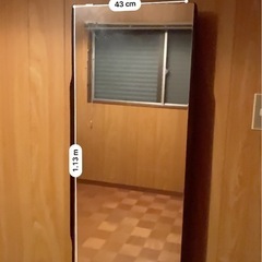 【無料 12/27-31引き渡し】鏡台の画像