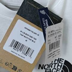 【未使用】ノースフェイス 長袖Tシャツ クルーネック ボックスロゴ バックプリント ロゴ M ホワイト NF0A811N メンズ THE NORTH FACE トップスの画像