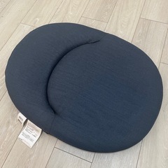 【0円】角度調整可能 座椅クッション／深ブルー／状態良好／引き取り限定の画像