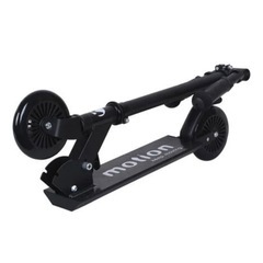 キックスクーター　キックボードの画像