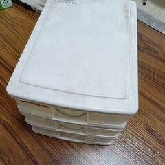 小物入れ　3段　W:160mm D:230mm H:160mmの画像