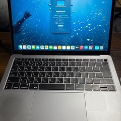 MacBook Air 2018 中古の画像