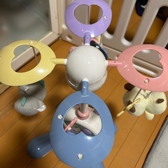 メリー　プレイジム　ベビーおもちゃ　の画像