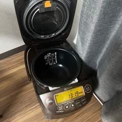 象印　炊飯器の画像