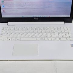 🍁NEC🌟Lavie🌟NS300KAW🌟高性能白🌟SSD🌟WIN11🌟Office2021の画像