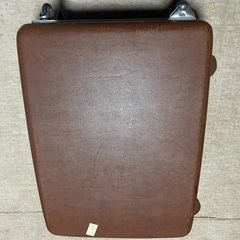 スーツケース中型の画像