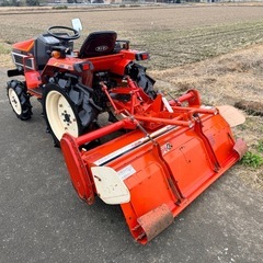 ヤンマー F165 949時間❗️ロータリー付き 自動水平 ハイグリップターン  17馬力 洗車ポンプ F165Dの画像