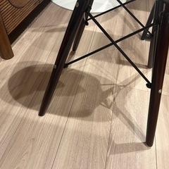 【至急】早い者勝ち！イームズチェア　椅子　白　韓国インテリアの画像