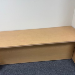 オフィステーブルの画像