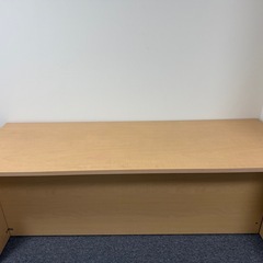 オフィステーブルの画像