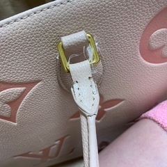 ルイヴィトンオンザゴーGM
の画像