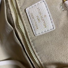 ルイヴィトンオンザゴーGM
の画像