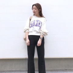 新品タグ付き　Kastane  定価7,150円　ZIPロゴスウェット　パープルの画像