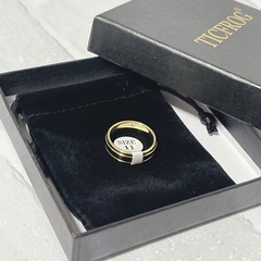 ゴールド色 11号 リング 指輪 男女兼用デザインの画像