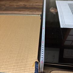 黒檀の座卓の画像