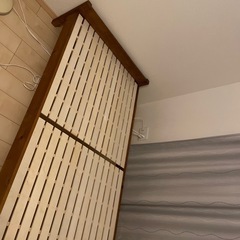 ベッドフレームの画像