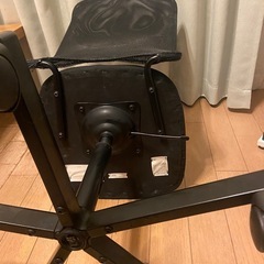 IKEAデスク用回転チェア(11/29午前中まで)の画像