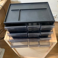 事務用キャビネット12トレイ27x19.5x18cmの画像