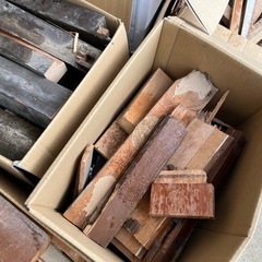 　【引き取りに頂ければ無料！】廃材　カット済み　薪に如何でしょうか？の画像