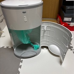 おむつ用ゴミ箱の画像