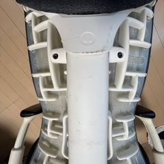 エンボディチェア　ハーマンミラー　1脚の画像