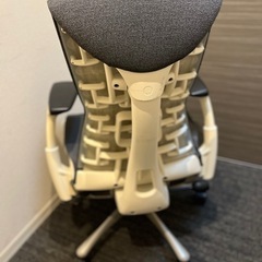 エンボディチェア　ハーマンミラー　1脚の画像