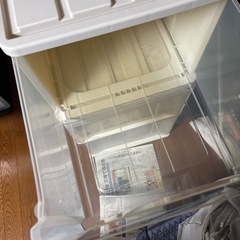 衣装ケースの画像