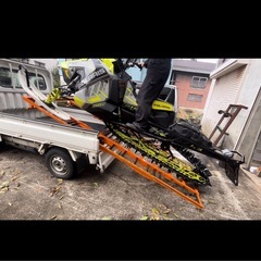 セル付き2020ポラリススノーモービル＆軽トラ＆スノーモービル用ラダーセットの画像