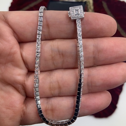 K18 ホワイトゴールド　テニスブレスレット　10.5g 1.5ct