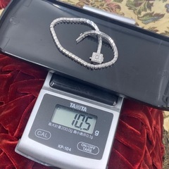 K18 ホワイトゴールド　テニスブレスレット　10.5g 1.5ctの画像