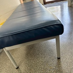 待合椅子の画像