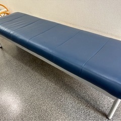 待合椅子の画像