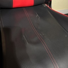 ゲーミングチェアの画像