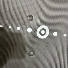 ゴムマット洗濯中に少し破れあります 長さ2メートルほどの画像