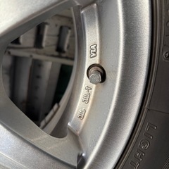 ハイエース200ホイール４本(タイヤ付き) の画像