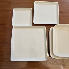 スクエア皿　　セット　の画像