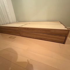 シングルベッドの枠の画像