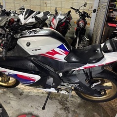 【YAMAHA YZF-R125】　エンジン好調　原付二種　MT 大人カスタムの画像