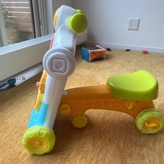 ベビー四輪車の画像