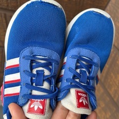 アディダス スニーカー 16センチの画像