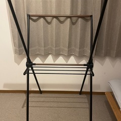 【美品】ニトリ 物干し 黒/茶 コンパクトの画像