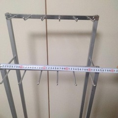 シルバー メタル ハンガーラック 店舗什器 ディスプレイスタンド キャスター付きの画像