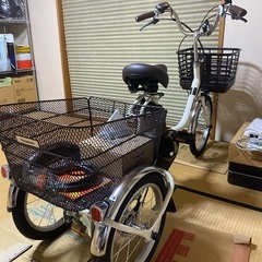 未使用品（新品）電動アシスト3輪車の画像